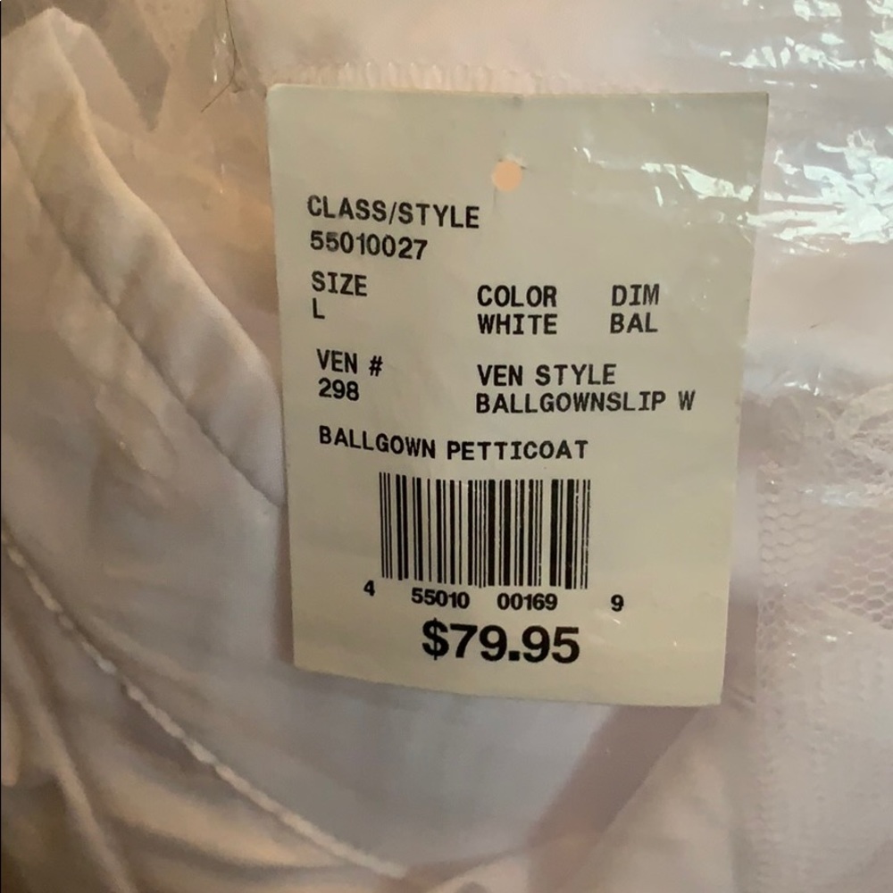 David’s Bridal Ballgown Petticoat. NEVER WORN.